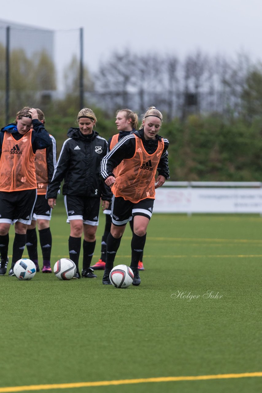 Bild 100 - Frauen Union Tornesch - Victoria : Ergebnis: 4:2